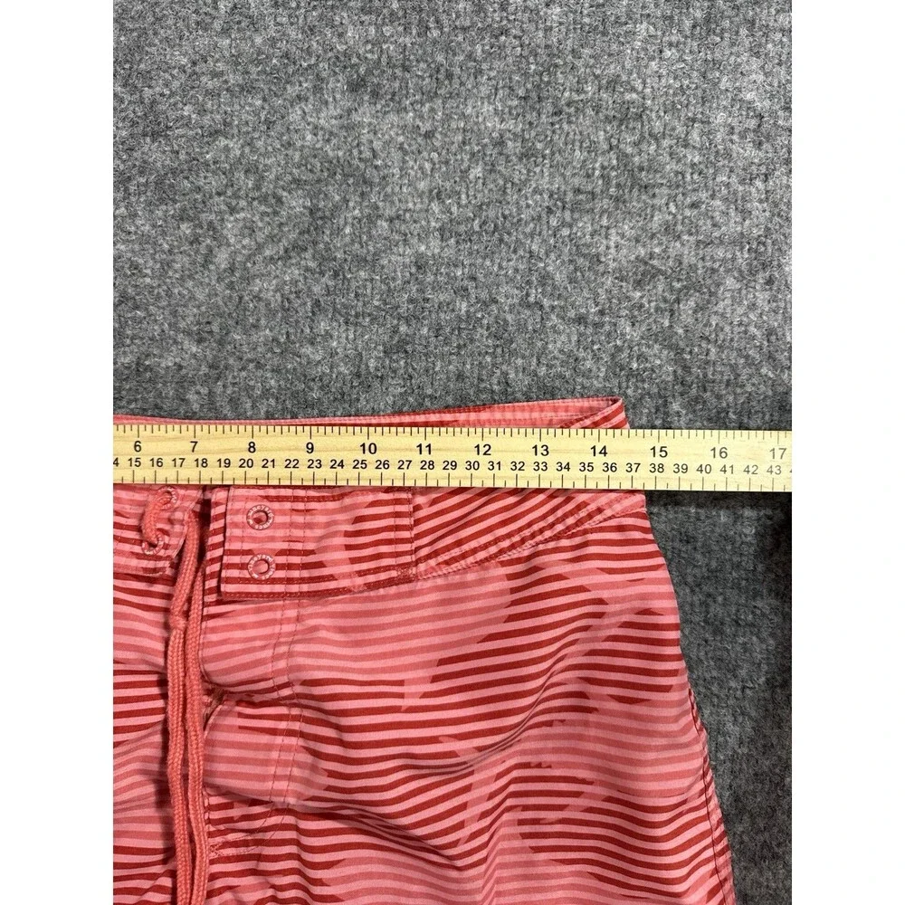 Vineyard Vines Men’s Swim Board Shorts – Size 28